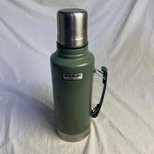 Stanley Classic Stainless Steel Insulated Vacuum Thermos EN12546-1 XL 2 qt. 1.9L